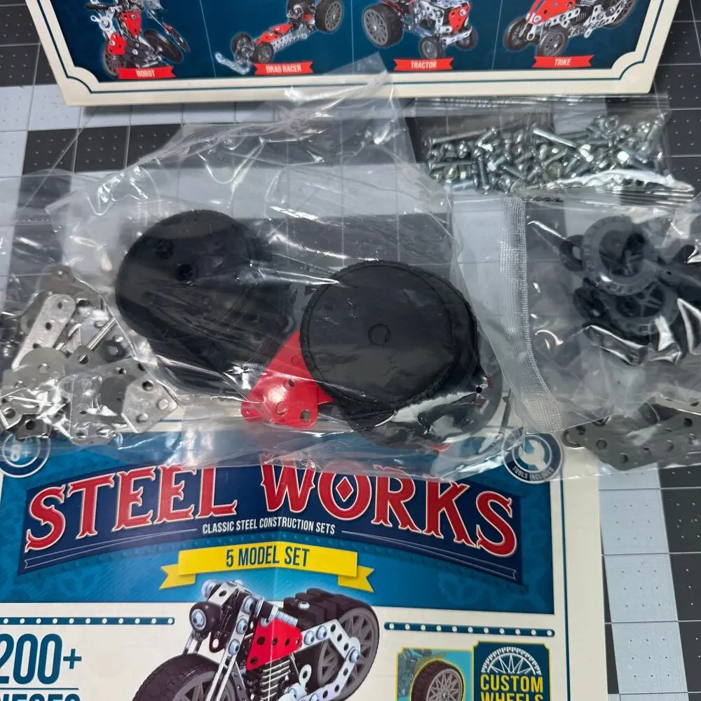 Schylling Steel Works Construction Building Kit STW5 Build 5 Model w/ Wheels NIB
